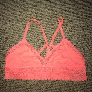 CORAL ARIE BRALETTE